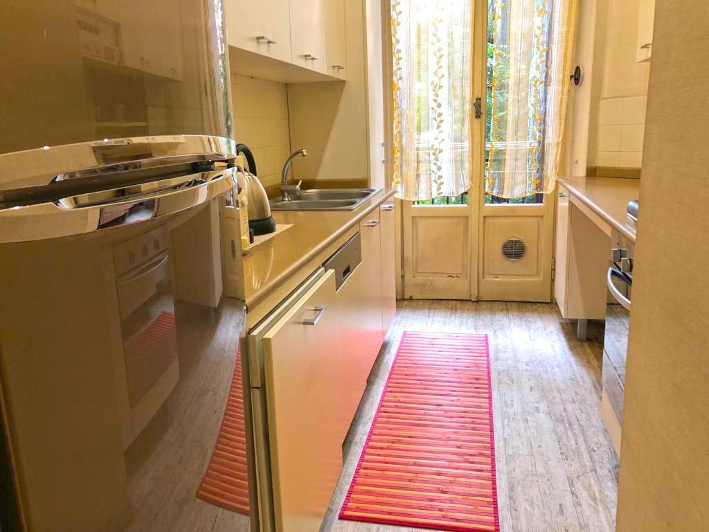 Castel Morrone Apartment Милано Екстериор снимка